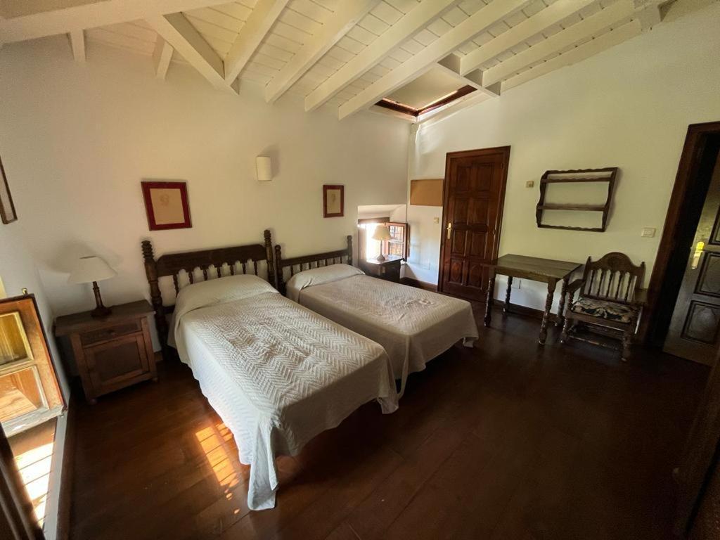 Apartamento Gaudi 柯米拉斯 外观 照片