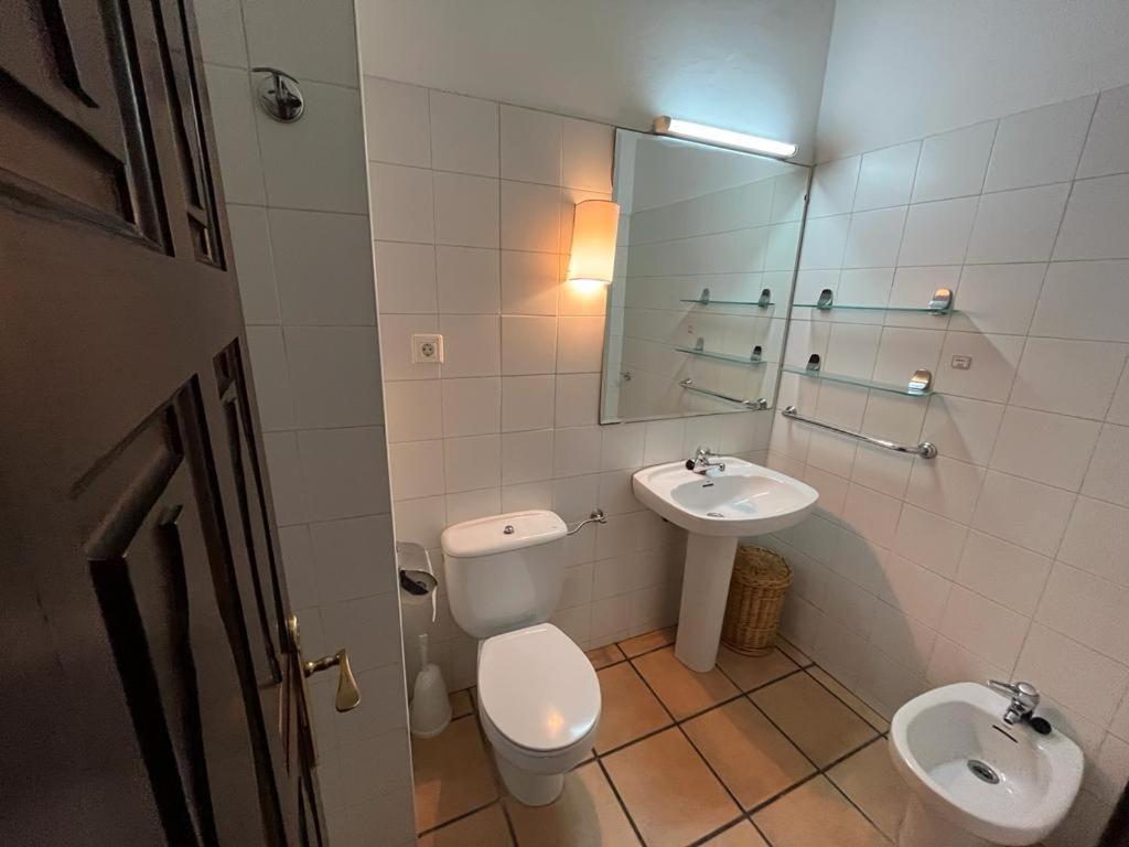 Apartamento Gaudi 柯米拉斯 外观 照片